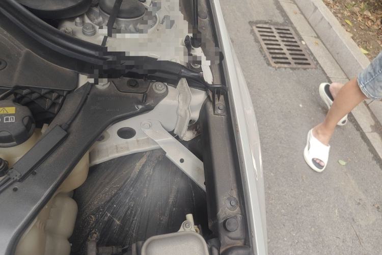 Used BMW 1 Series 2021 120i M Sport Night Edition Engine Bay Left