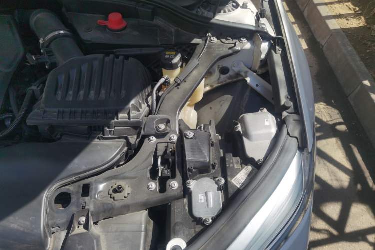 Used BMW 1 Series 2021 120i M Sport Edition Engine Bay Left