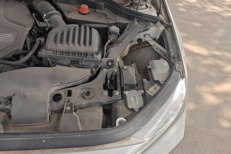 Used BMW 1 Series 2021 Restyled 125i M Sport Night Edition Engine Bay Left