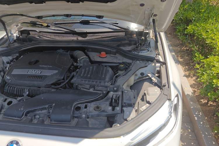 Used BMW 1 Series 2021 Restyled 125i M Sport Night Edition Engine Bay Left