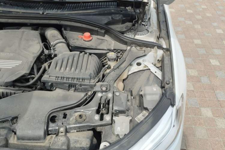 Used BMW 1 Series 2021 120i M Sport Edition Engine Bay Left