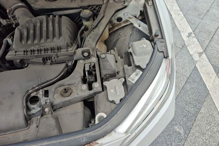 Used BMW 1 Series 2021 Restyled 125i M Sport Night Edition Engine Bay Left