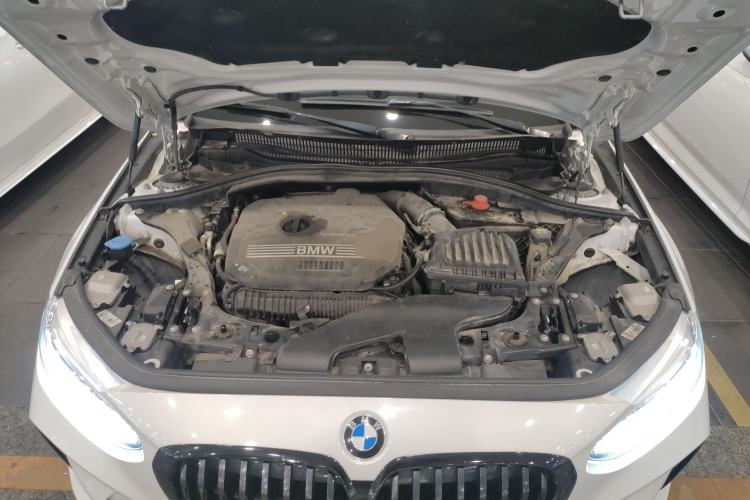 Used BMW 1 Series 2021 125i M Sport Night Edition Engine Bay