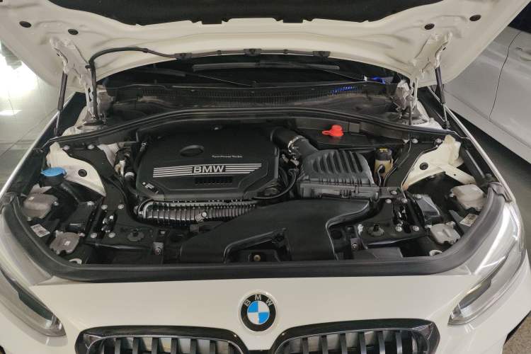 Used BMW 1 Series 2021 125i M Sport Night Edition Engine Bay