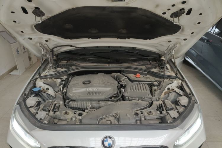 Used BMW 1 Series 2021 125i M Sport Night Edition Engine Bay