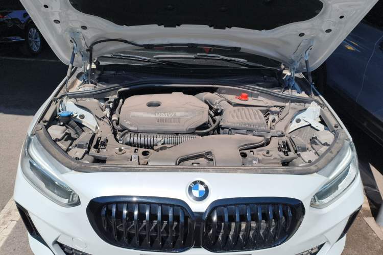Used BMW 1 Series 2021 125i M Sport Night Edition Engine Bay
