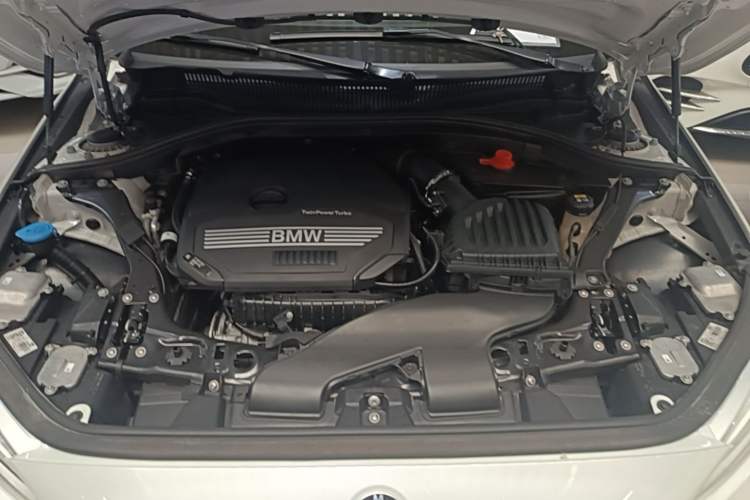 Used BMW 1 Series 2021 120i M Sport Edition Engine Bay