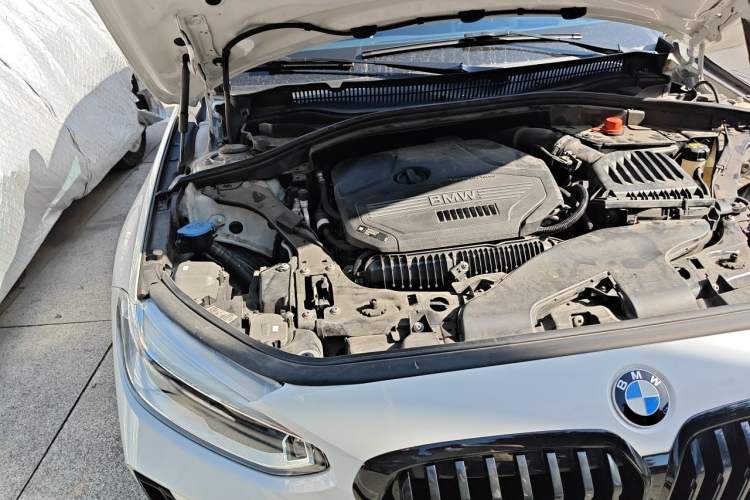 Used BMW 1 Series 2021 125i M Sport Night Edition Engine Bay Right