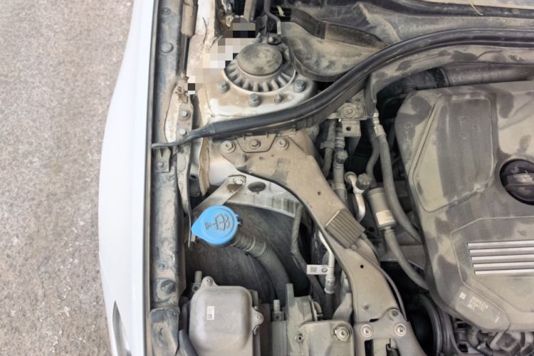 Used BMW 1 Series 2021 120i M Sport Edition Engine Bay Right