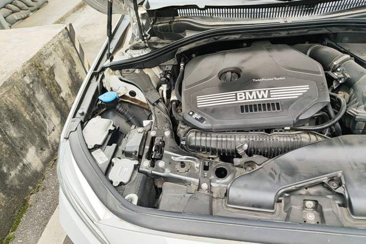 Used BMW 1 Series 2021 Restyled 125i M Sport Night Edition Engine Bay Right