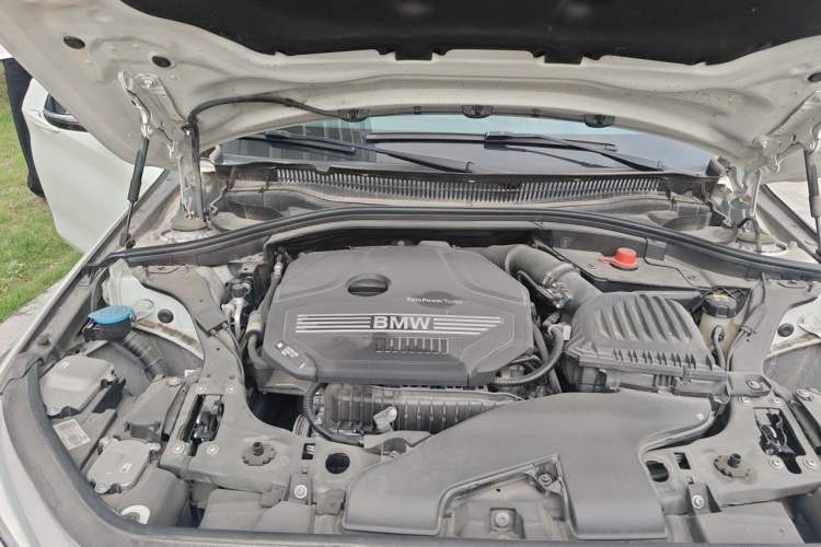 Used BMW 1 Series 2021 Revised 120i M Sport Night Edition Engine Bay Right