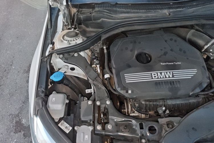 Used BMW 1 Series 2021 120i M Sport Edition Engine Bay Right