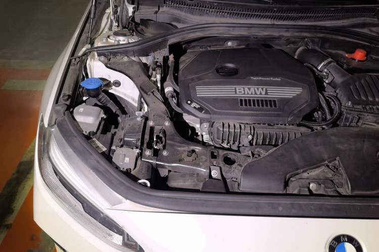 Used BMW 1 Series 2021 120i M Sport Night Edition Engine Bay Right