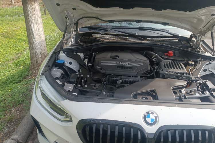 Used BMW 1 Series 2021 120i M Sport Night Edition Engine Bay Right