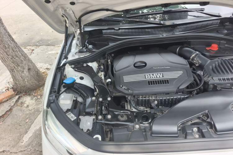 Used BMW 1 Series 2021 120i M Sport Night Edition Engine Bay Right