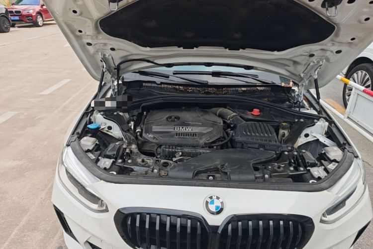 Used BMW 1 Series 2021 120i M Sport Night Edition Engine Bay Right