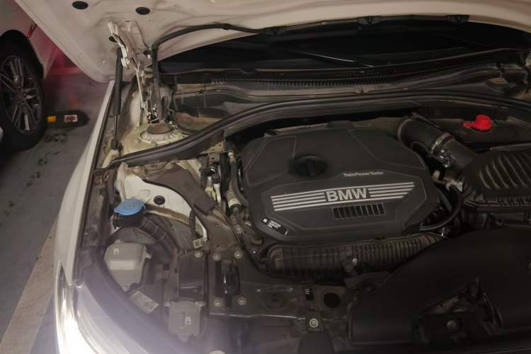Used BMW 1 Series 2021 Restyled 125i M Sport Night Edition Engine Bay Right