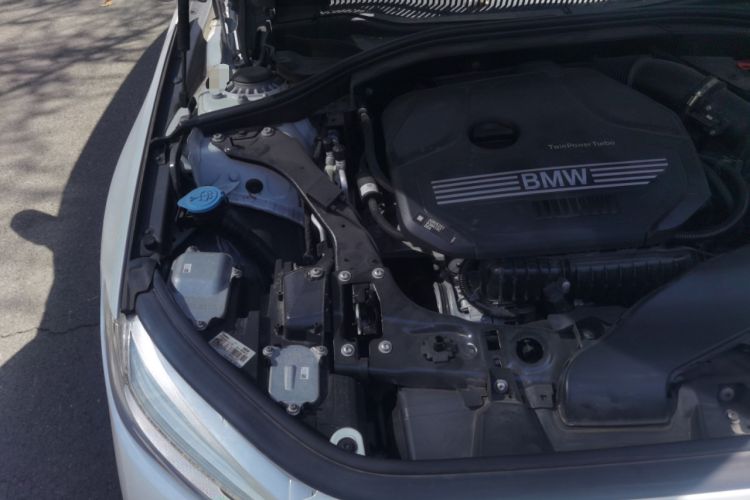 Used BMW 1 Series 2021 120i M Sport Edition Engine Bay Right