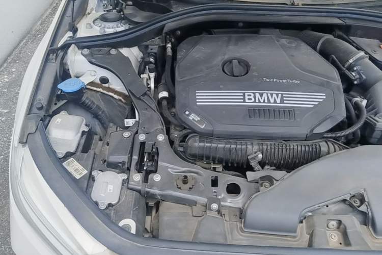Used BMW 1 Series 2021 Restyled 125i M Sport Night Edition Engine Bay Right