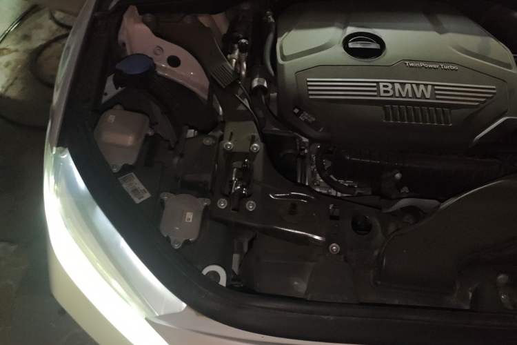 Used BMW 1 Series 2021 120i M Sport Edition Engine Bay Right