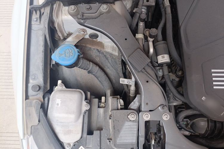 Used BMW 1 Series 2021 125i M Sport Night Edition Engine Bay Right