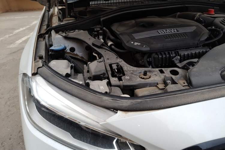 Used BMW 1 Series 2021 120i M Sport Night Edition Engine Bay Right