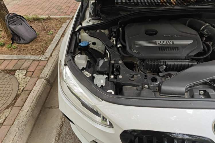 Used BMW 1 Series 2021 120i M Sport Night Edition Engine Bay Right