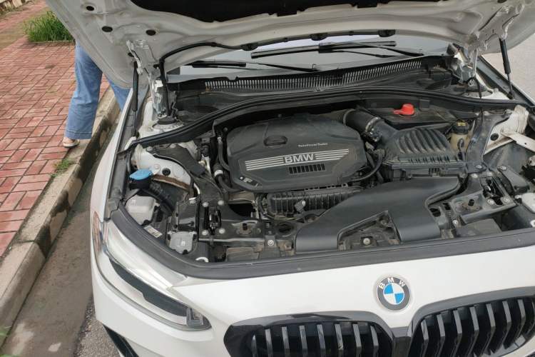 Used BMW 1 Series 2021 Revised 120i M Sport Night Edition Engine Bay Right