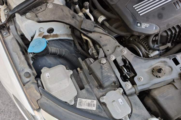 Used BMW 1 Series 2021 120i M Sport Edition Engine Bay Right