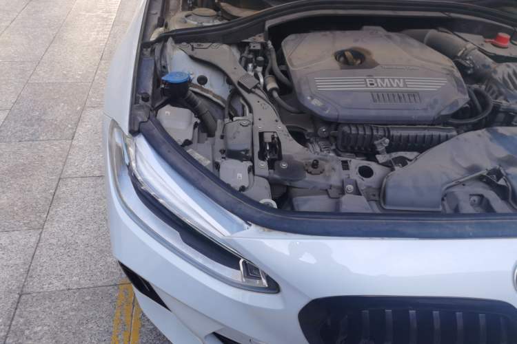 Used BMW 1 Series 2021 120i M Sport Night Edition Engine Bay Right