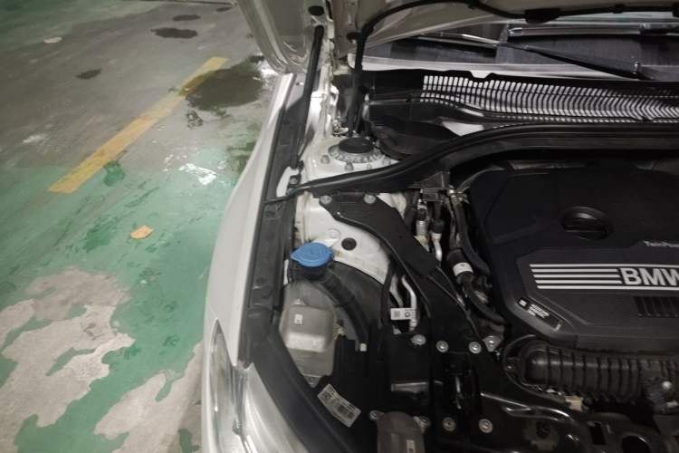 Used BMW 1 Series 2021 Restyled 125i M Sport Night Edition Engine Bay Right