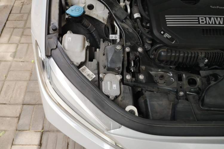 Used BMW 1 Series 2021 125i M Sport Night Edition Engine Bay Right