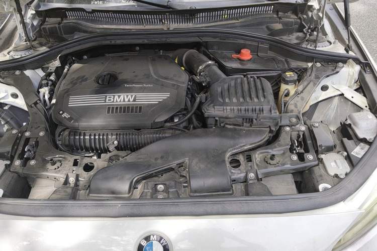 Used BMW 1 Series 2021 125i M Sport Night Edition Engine Bay