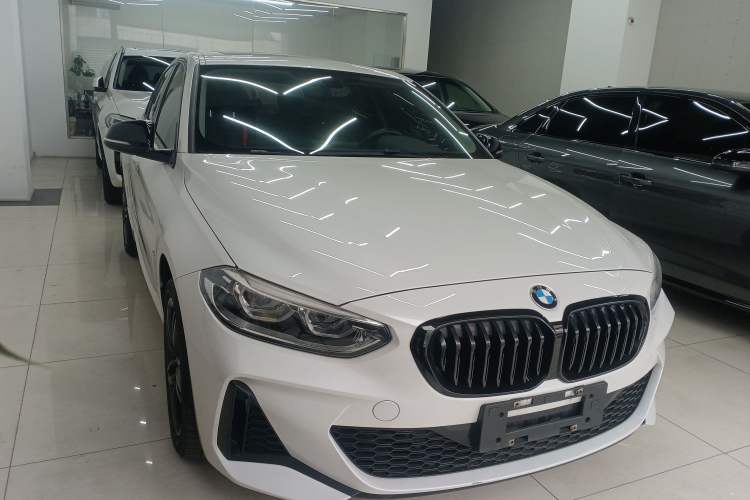 Used BMW 1 Series 2021 120i M Sport Night Edition Exterior 1