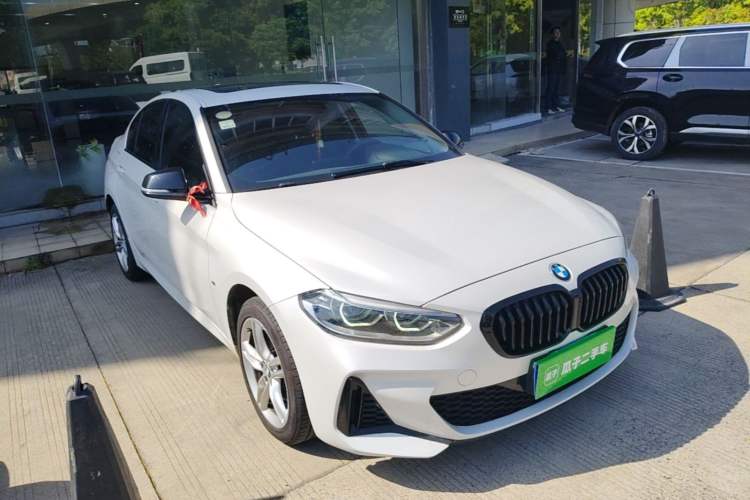 Used BMW 1 Series 2021 120i M Sport Night Edition Exterior 1