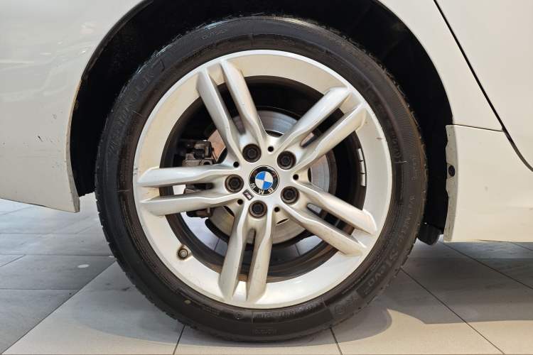 Used BMW 1 Series 2021 Revised 120i M Sport Night Edition Exterior 2