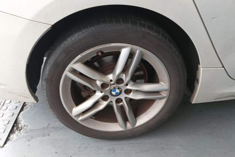 Used BMW 1 Series 2021 Revised 120i M Sport Night Edition Exterior 2