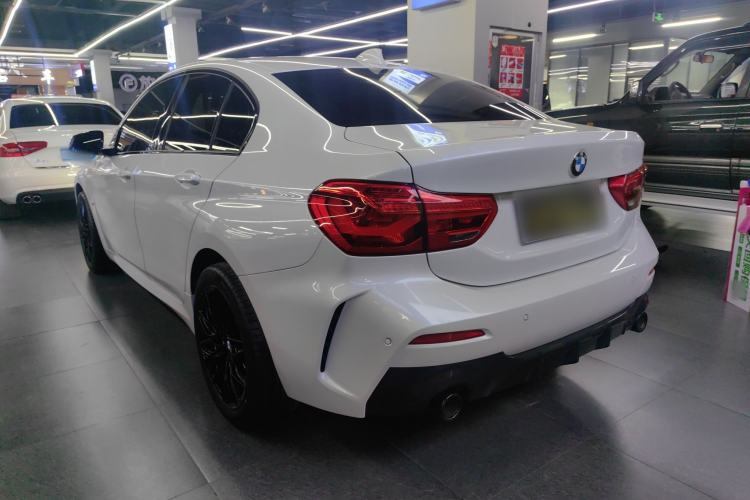 Used BMW 1 Series 2021 120i M Sport Night Edition Exterior 2