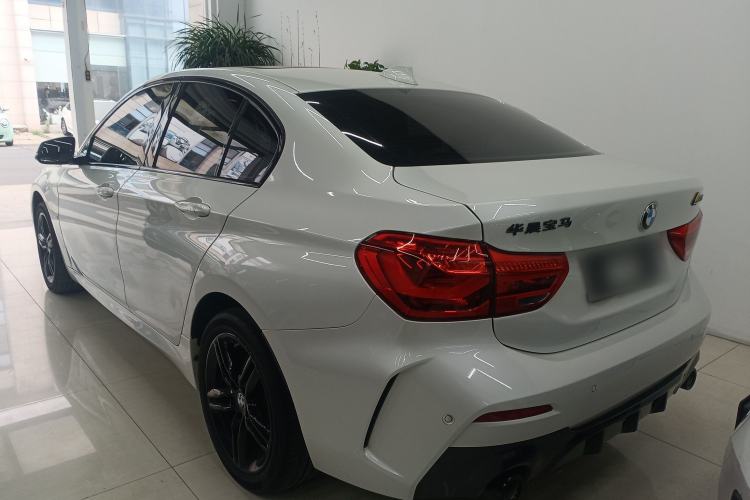 Used BMW 1 Series 2021 120i M Sport Night Edition Exterior 2