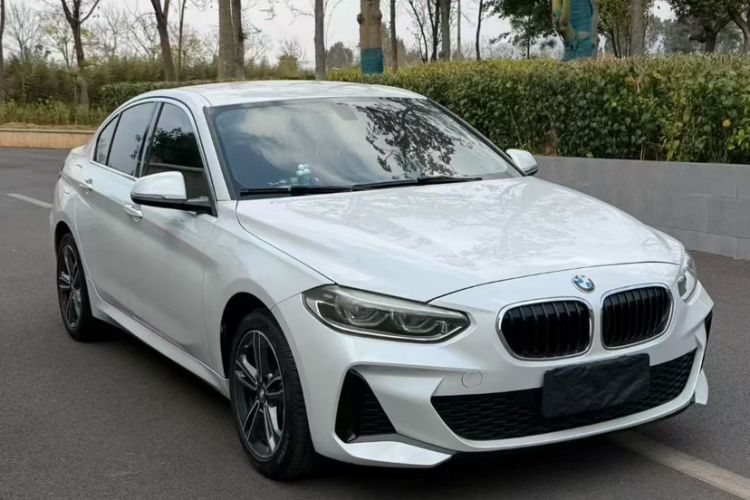 Used BMW 1 Series 2021 120i M Sport Edition Exterior 2