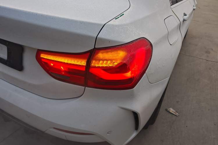 Used BMW 1 Series 2021 120i M Sport Edition Exterior 2
