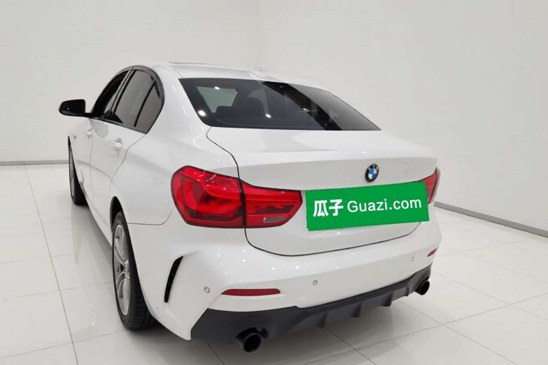Used BMW 1 Series 2021 Revised 120i M Sport Night Edition Exterior 2