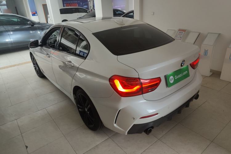 Used BMW 1 Series 2021 125i M Sport Night Edition Exterior 2