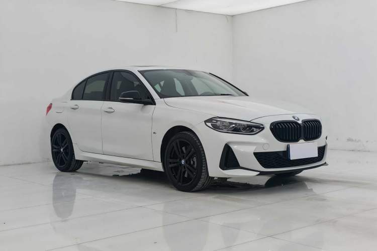 Used BMW 1 Series 2021 125i M Sport Night Edition Exterior 2