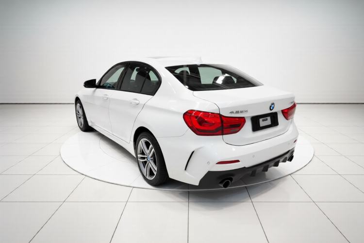 Used BMW 1 Series 2021 Revised 120i M Sport Night Edition Exterior 2
