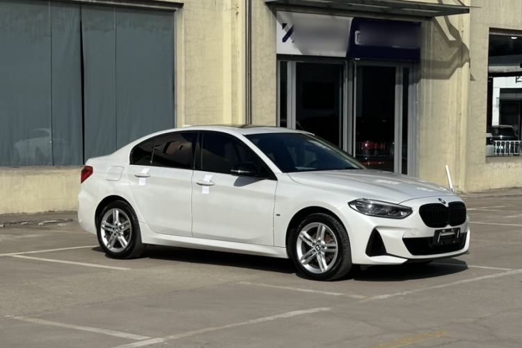 Used BMW 1 Series 2021 120i M Sport Night Edition Exterior 2