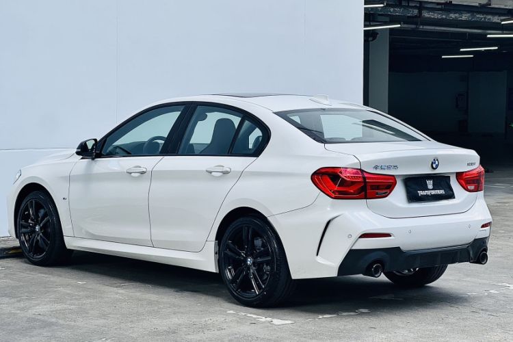 Used BMW 1 Series 2021 125i M Sport Night Edition Exterior 3