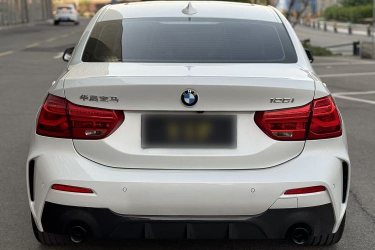 Used BMW 1 Series 2021 Restyled 125i M Sport Night Edition Exterior 3