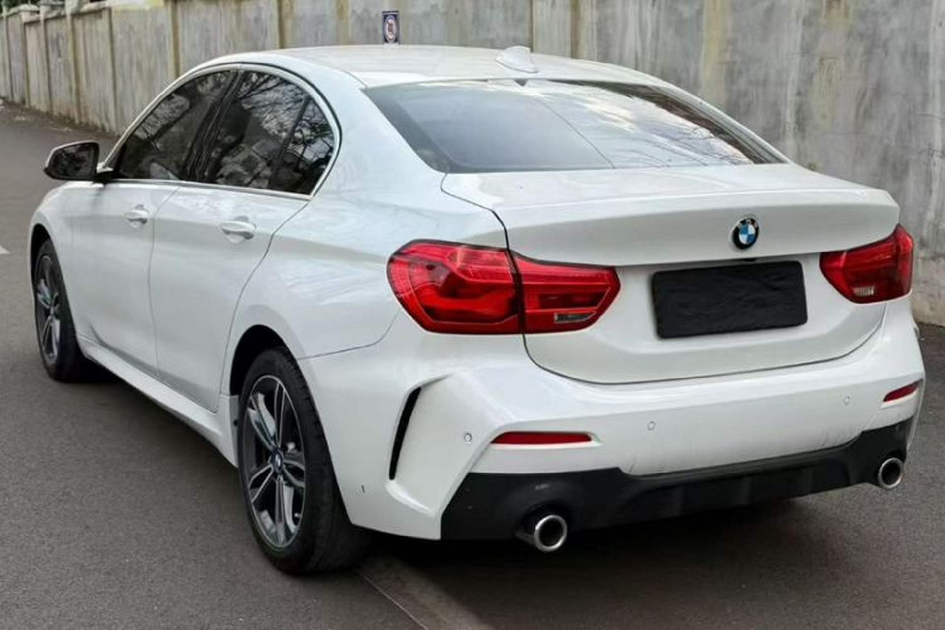 Used BMW 1 Series 2021 120i M Sport Edition Exterior 3
