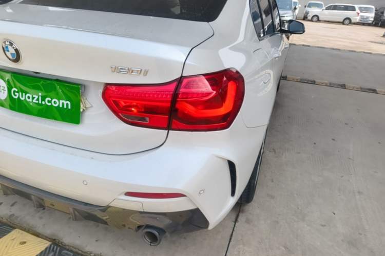 Used BMW 1 Series 2021 Revised 120i M Sport Night Edition Exterior 3